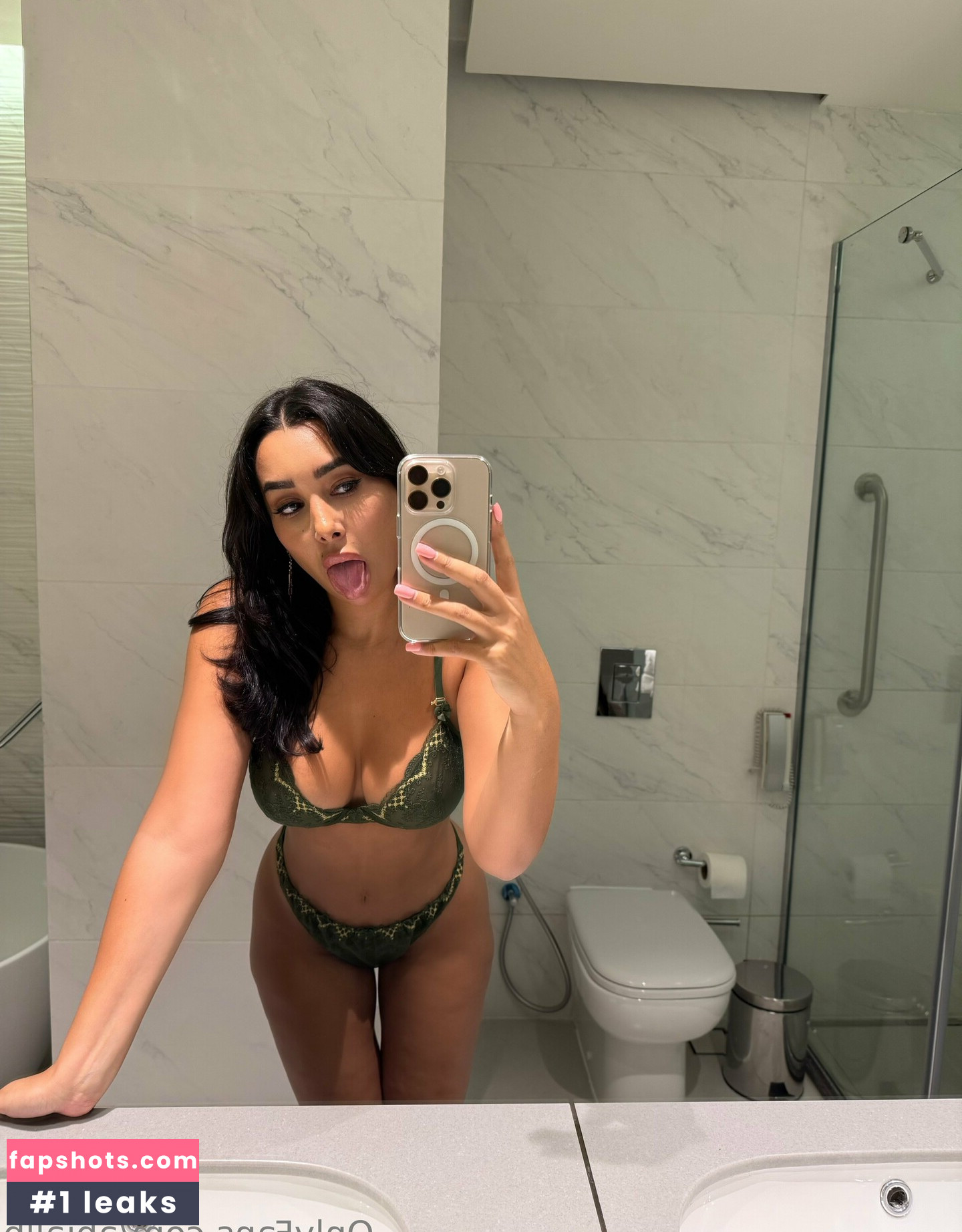 abiaalb Nude Leaks OnlyFans Photos #23 - LeakJerk