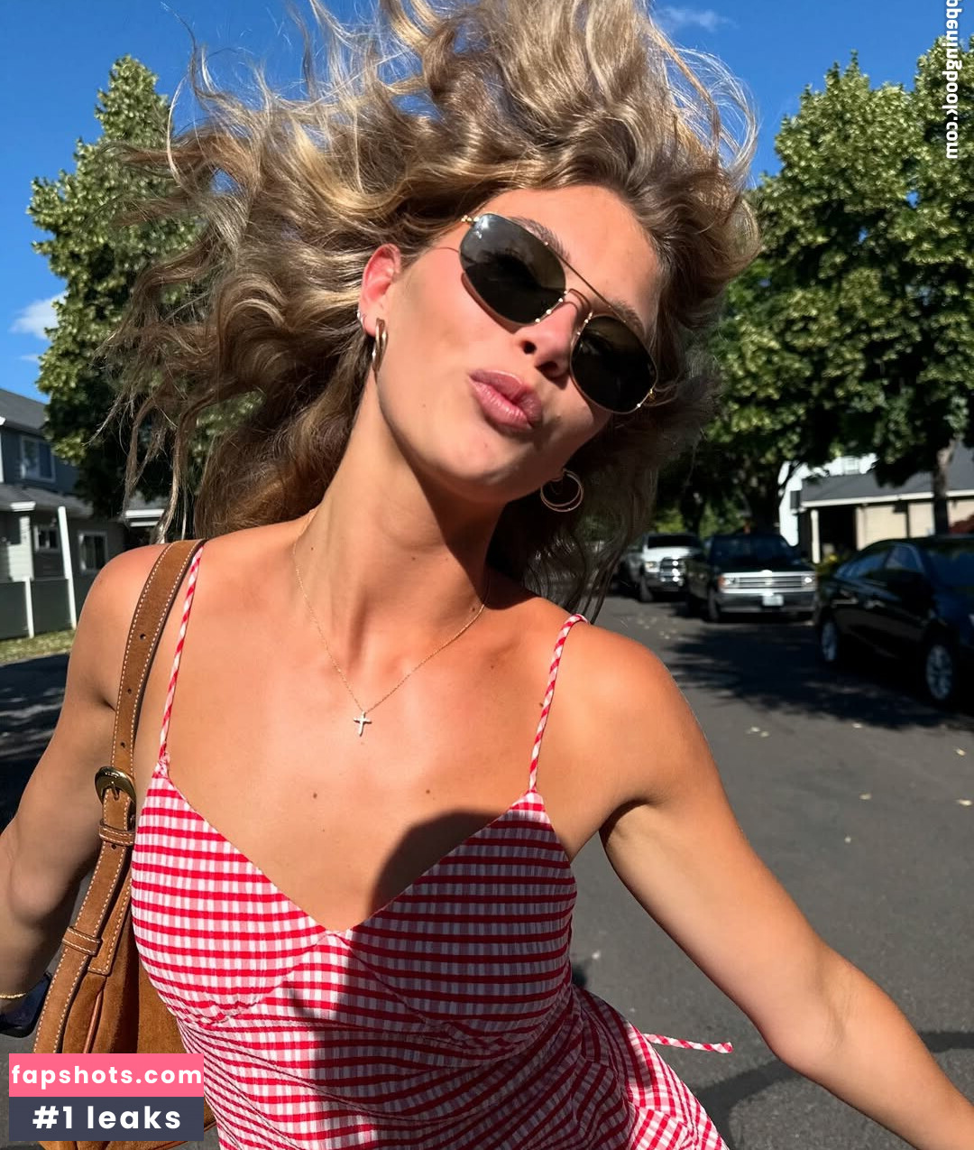 Abigael Boivin gallery photo #14