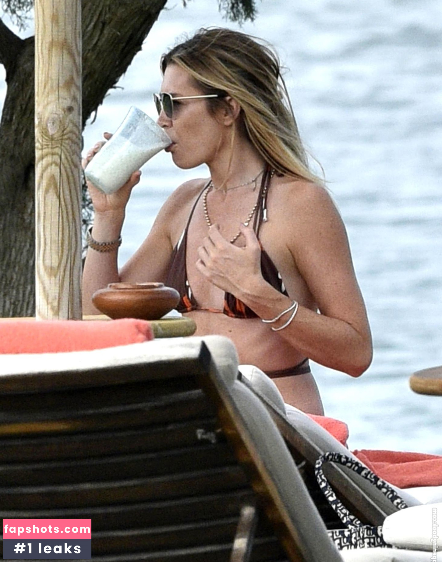 Abigail Clancy gallery photo #221
