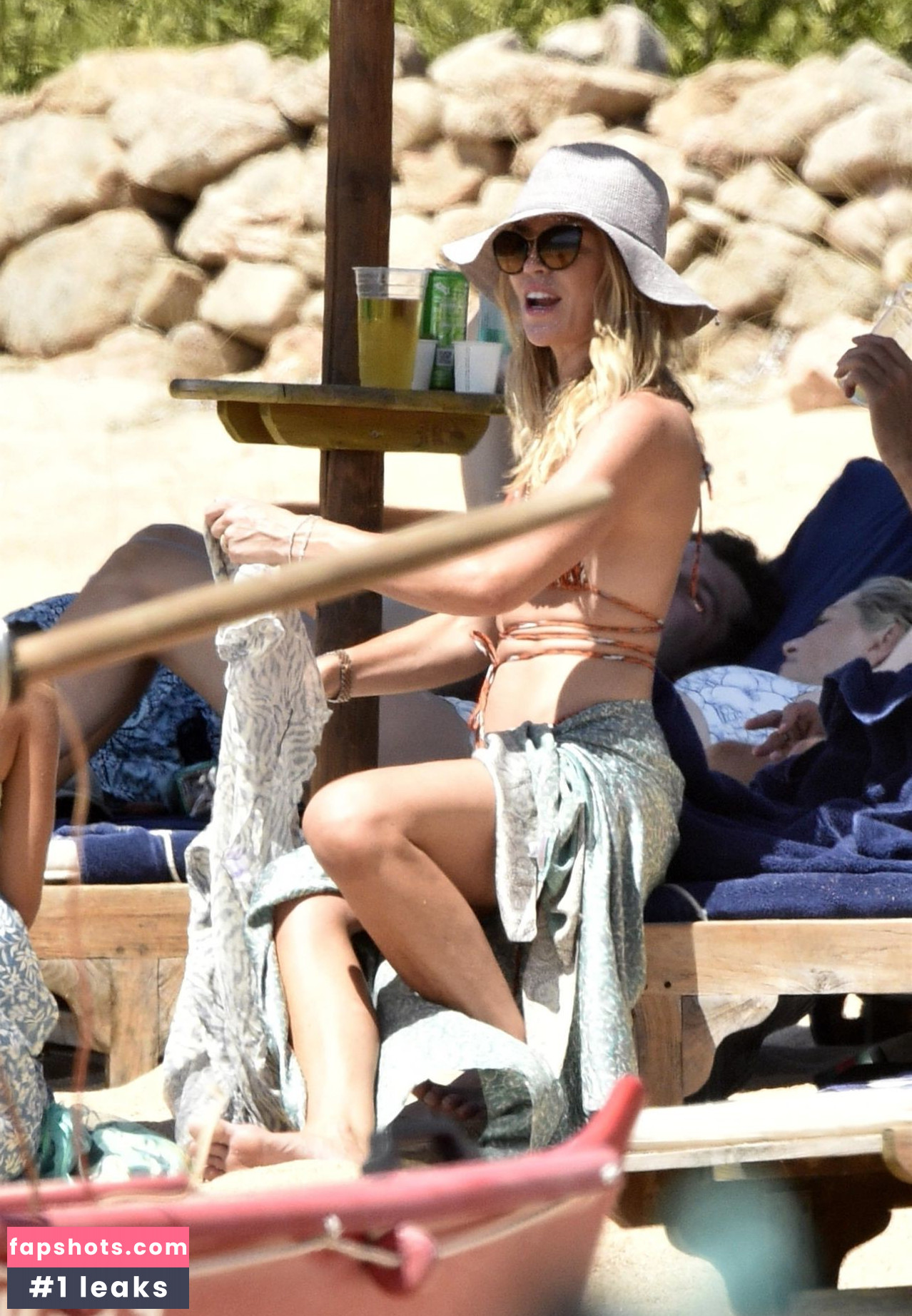 Abigail Clancy gallery photo #286