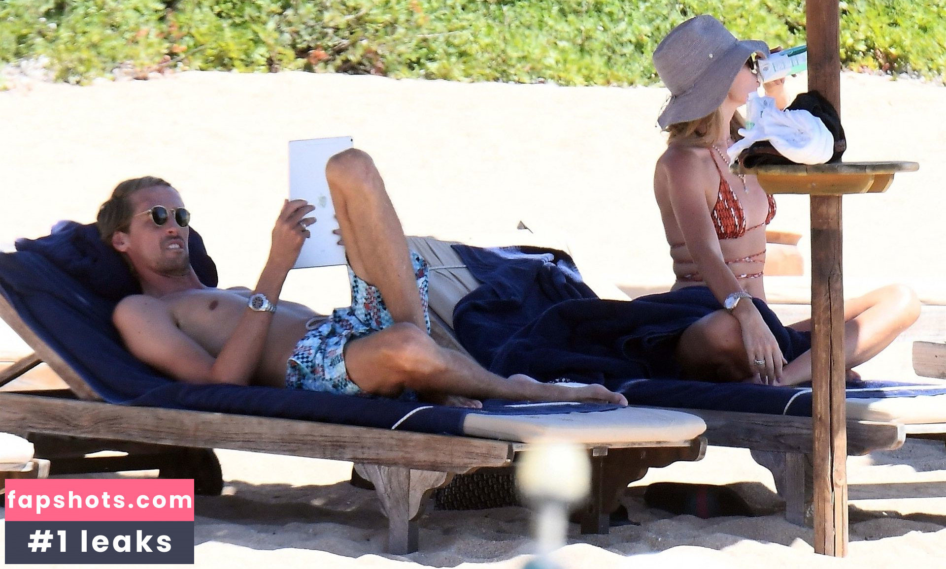 Abigail Clancy gallery photo #310