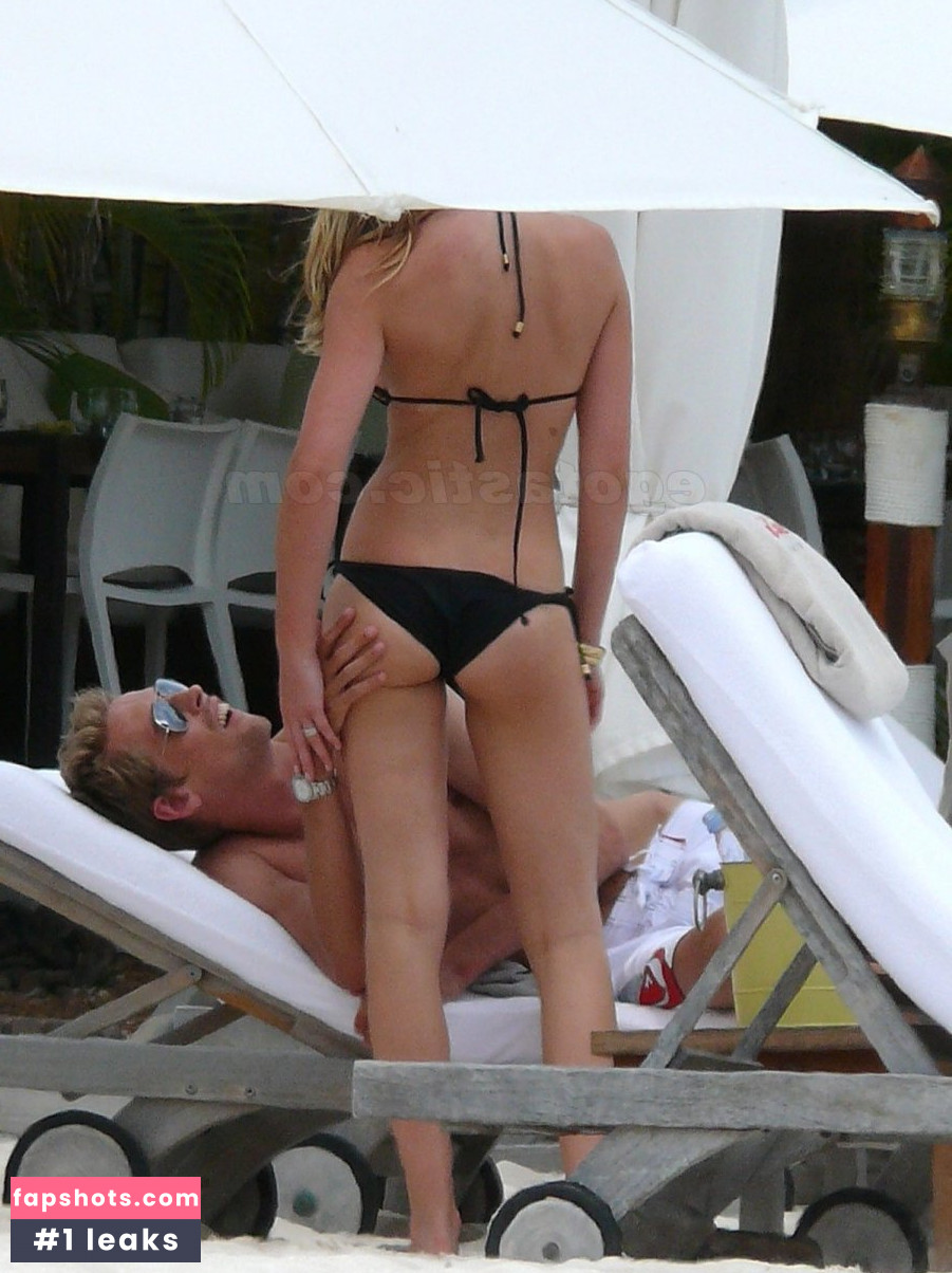 Abigail Clancy gallery photo #487