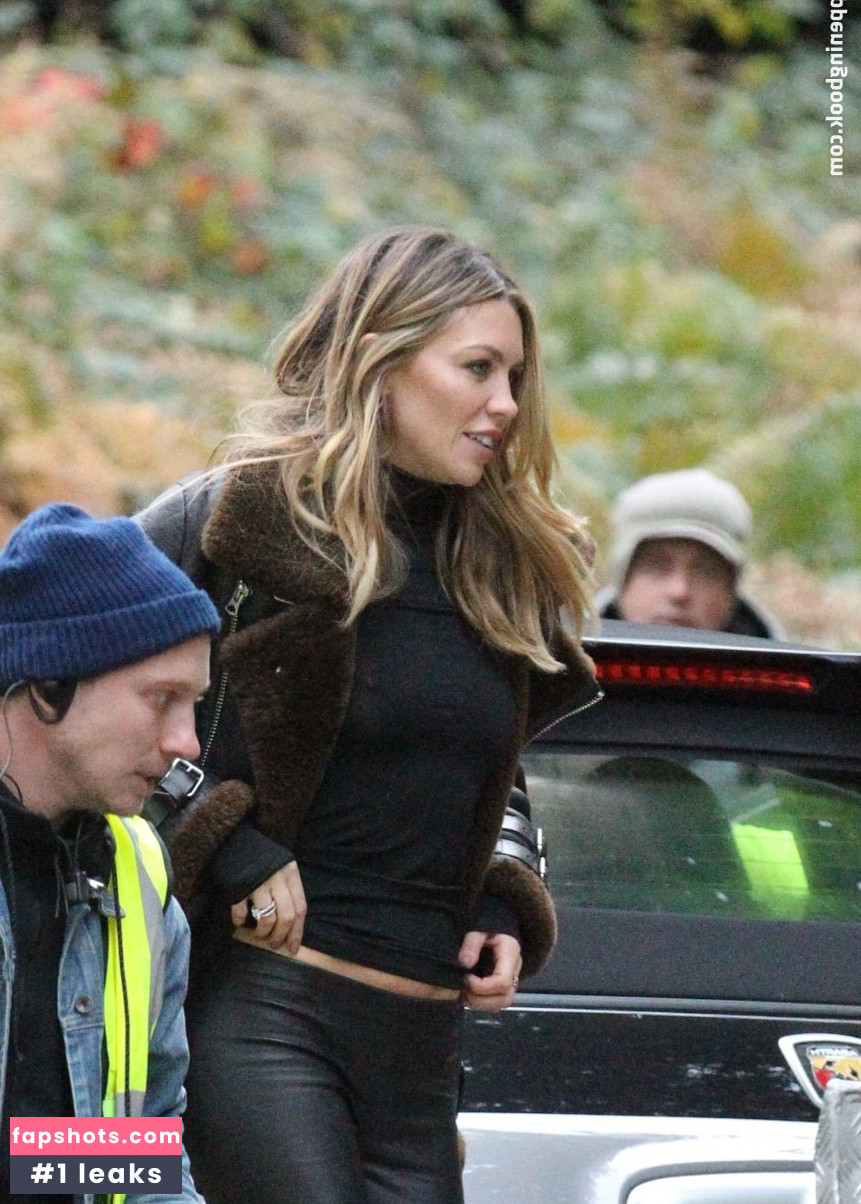 Abigail Clancy gallery photo #622