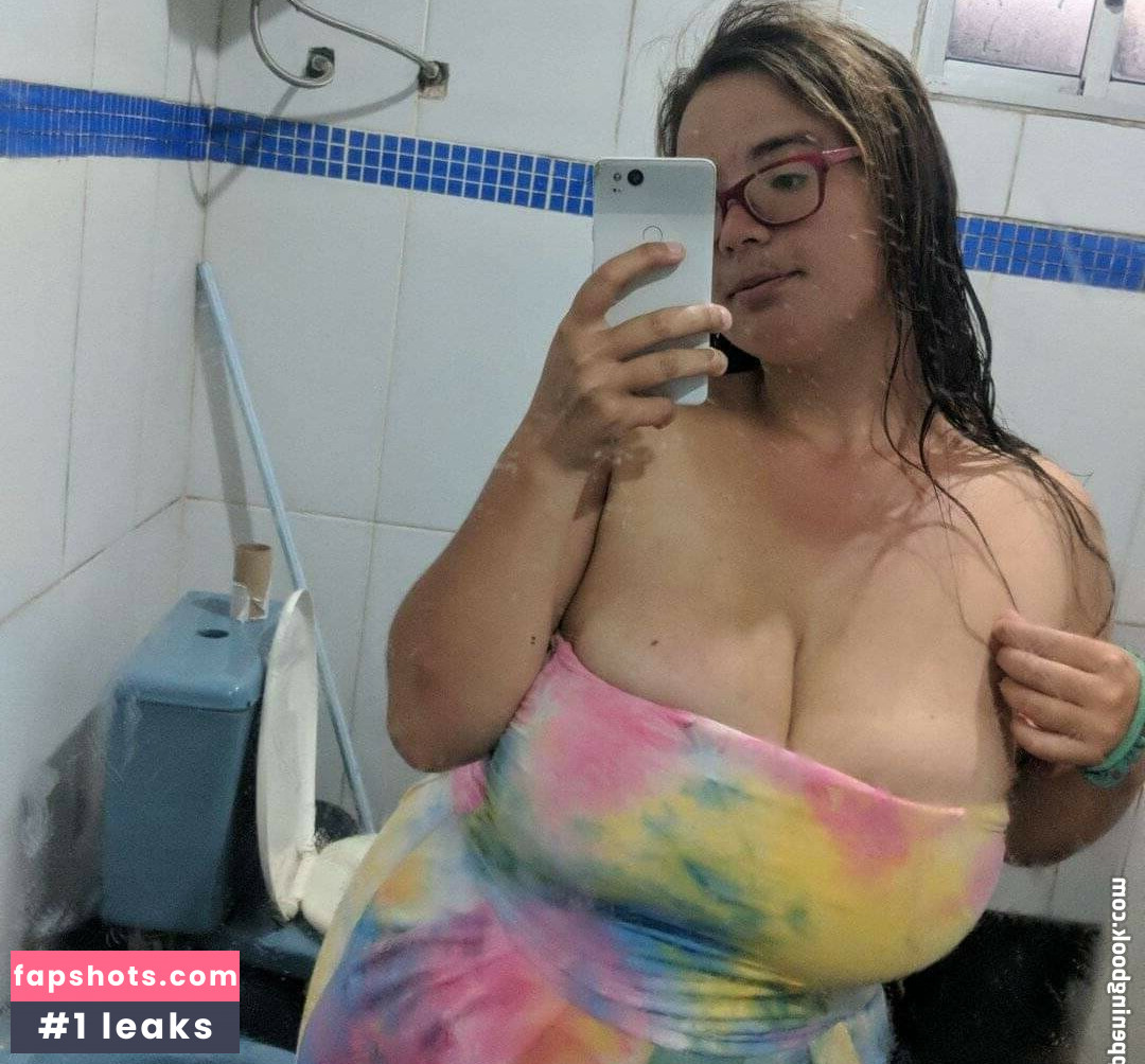 Abigail Ferreira gallery photo #18