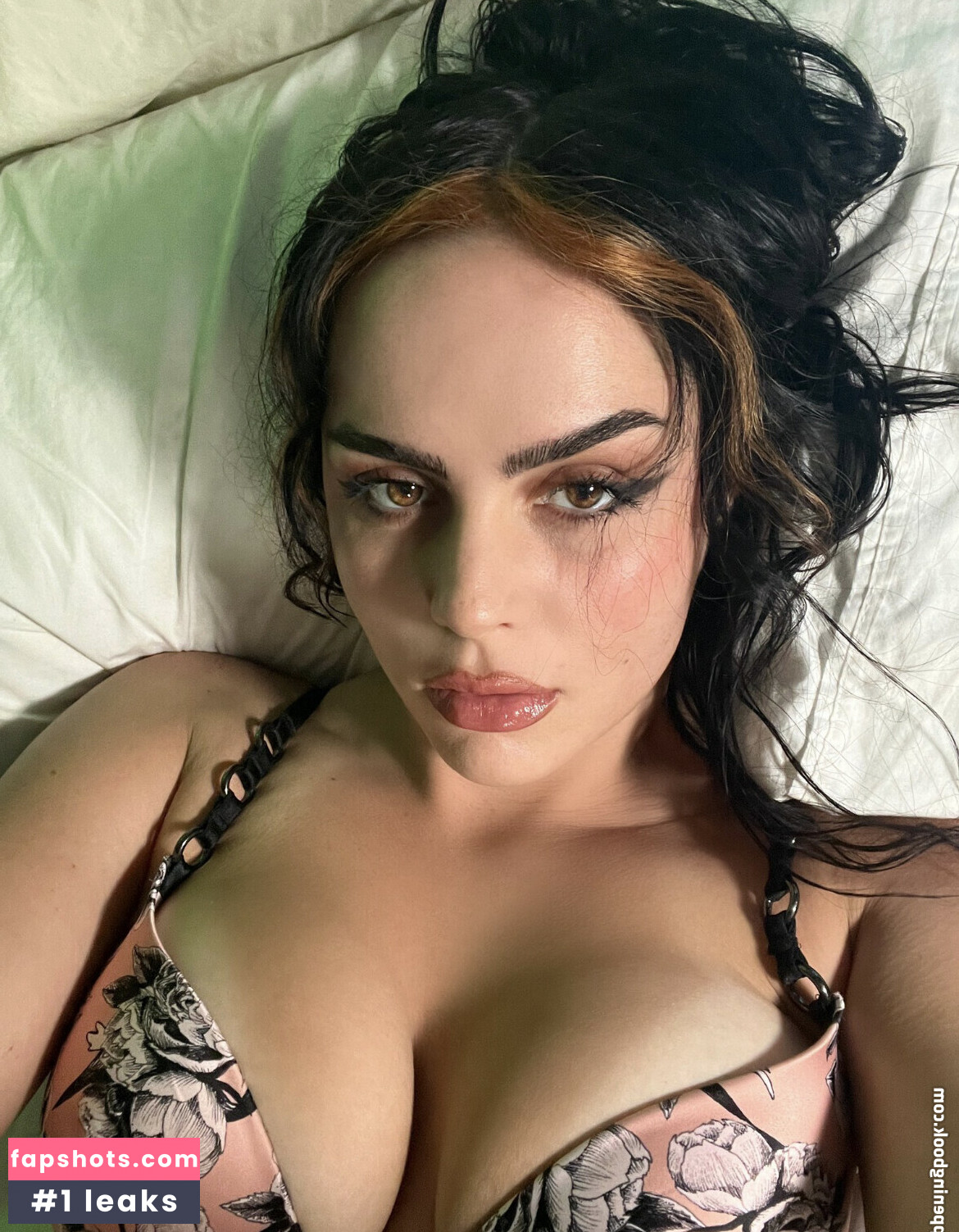 Abigail Joy gallery photo #36