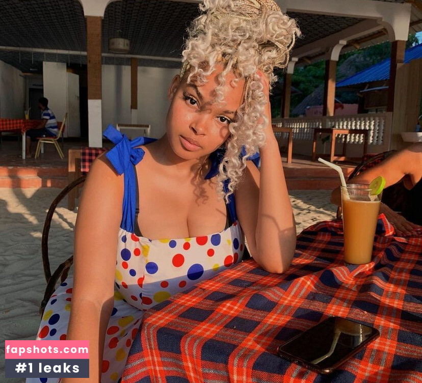 Abigail Kope gallery photo #20