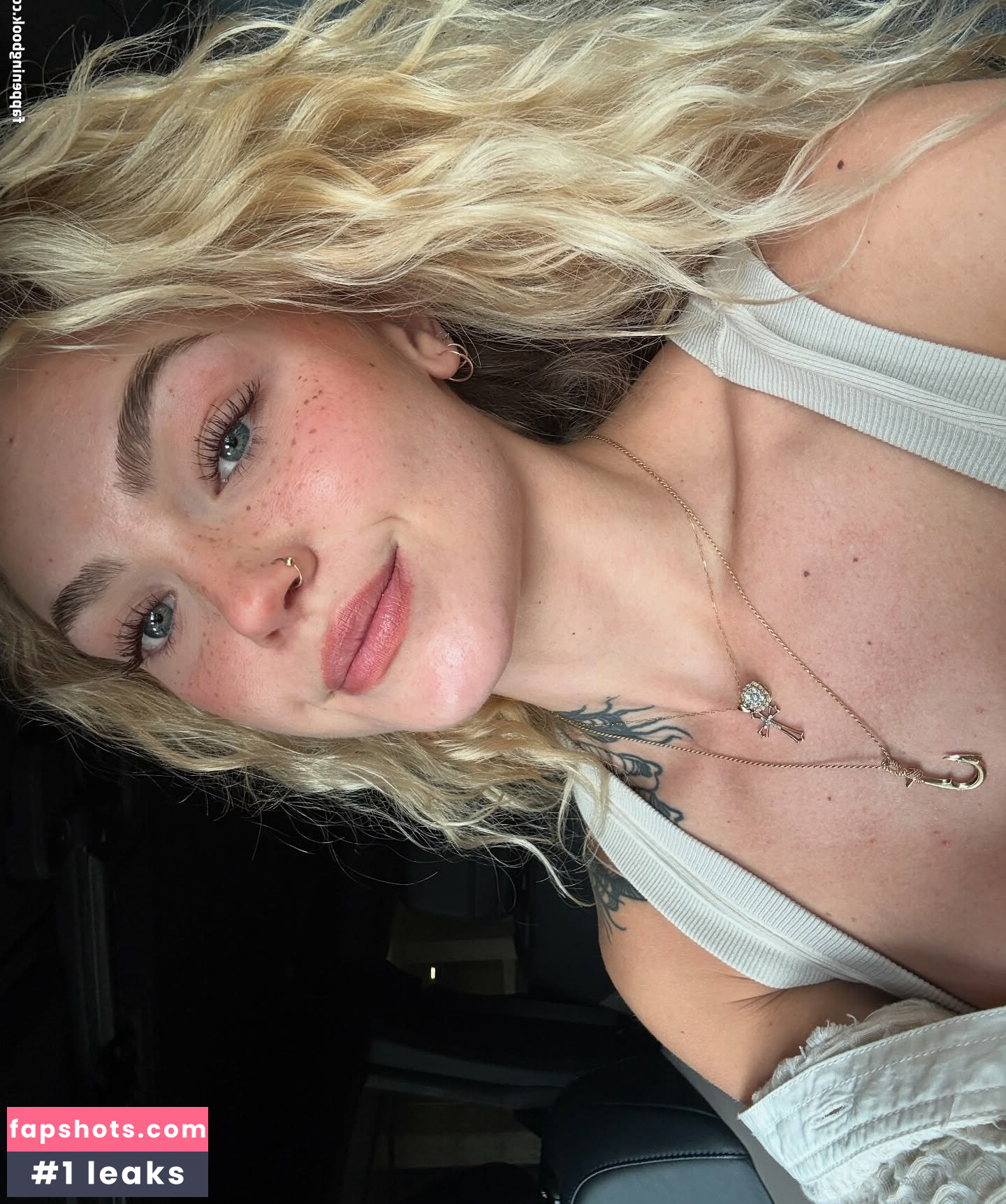 abigailwhhite gallery photo #40