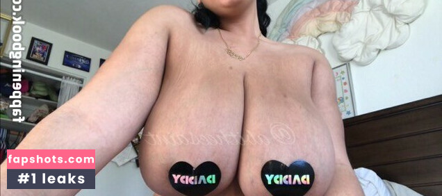 Abithesaint gallery photo #5