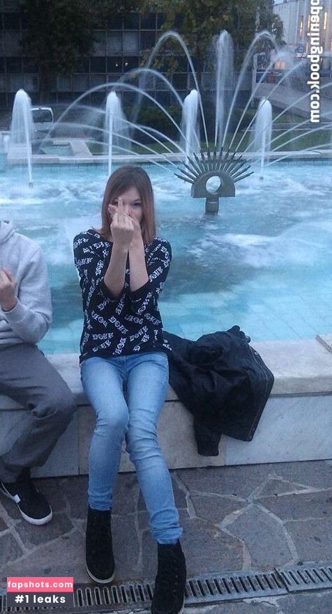 AbnormalXO gallery photo #12