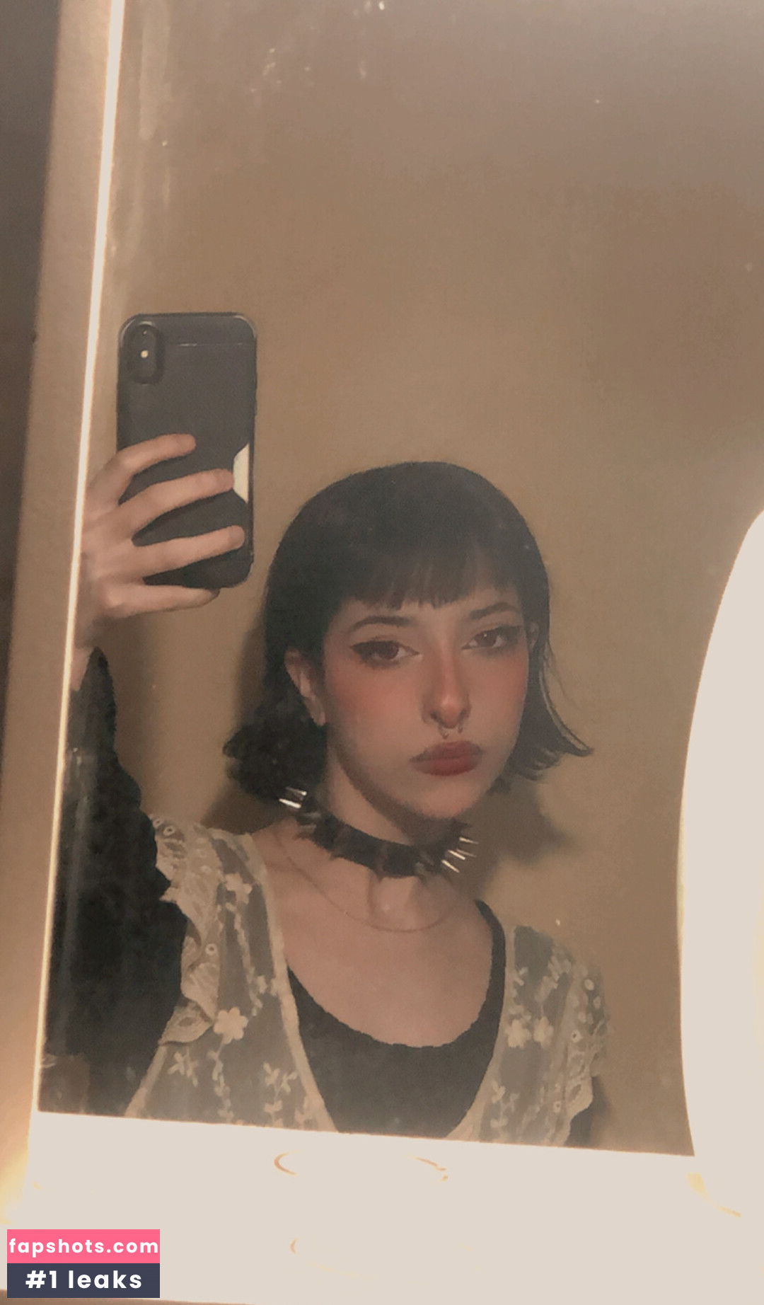 Aboutsoffy gallery photo #13