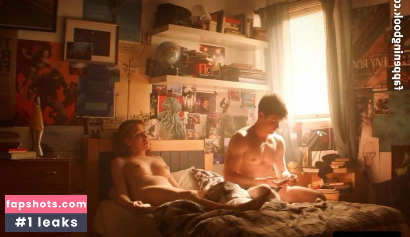 Abril Zamora gallery photo #12