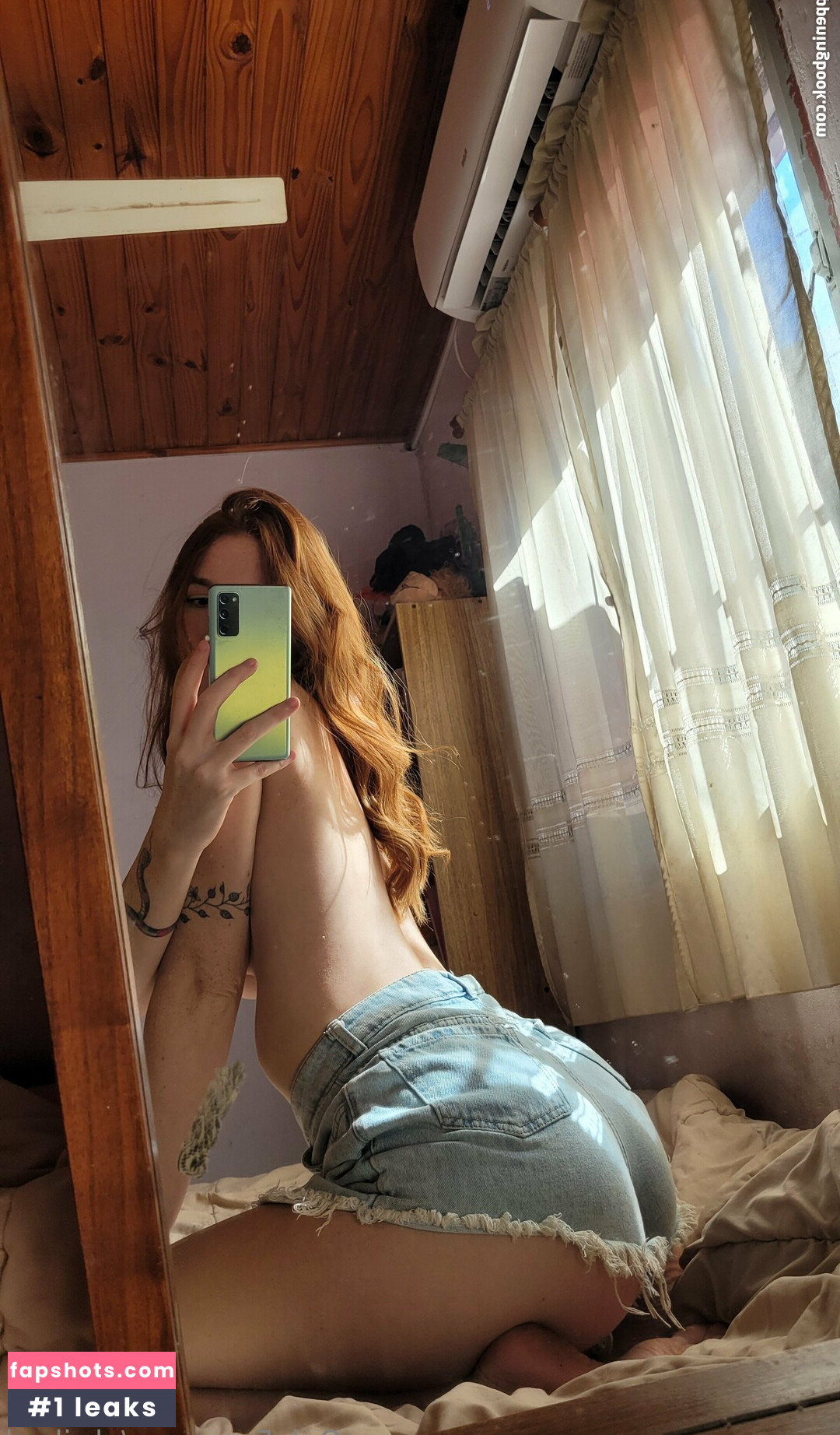 abrilred gallery photo #28