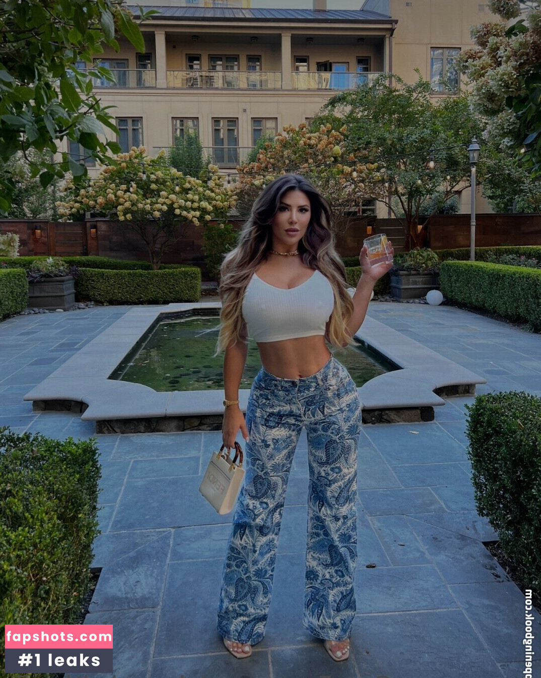 Abroadwithmila gallery photo #105