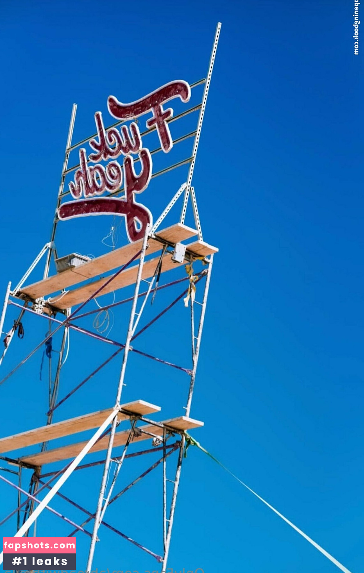 Abroadwithmila gallery photo #24