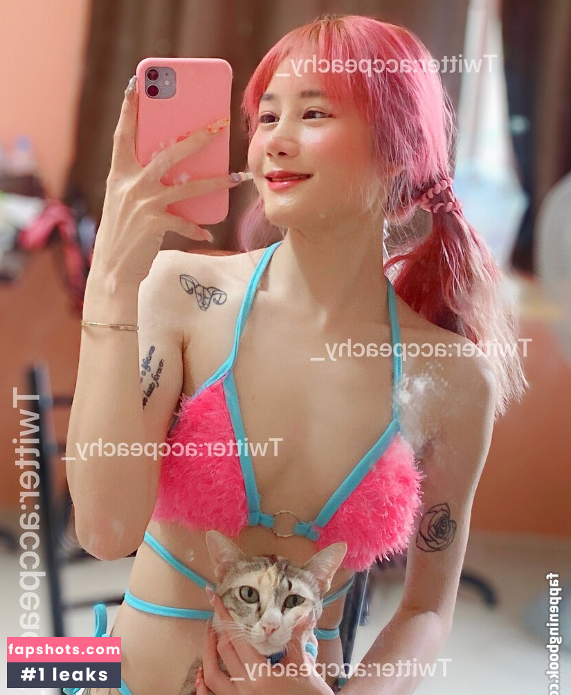 Accpeachyy gallery photo #8