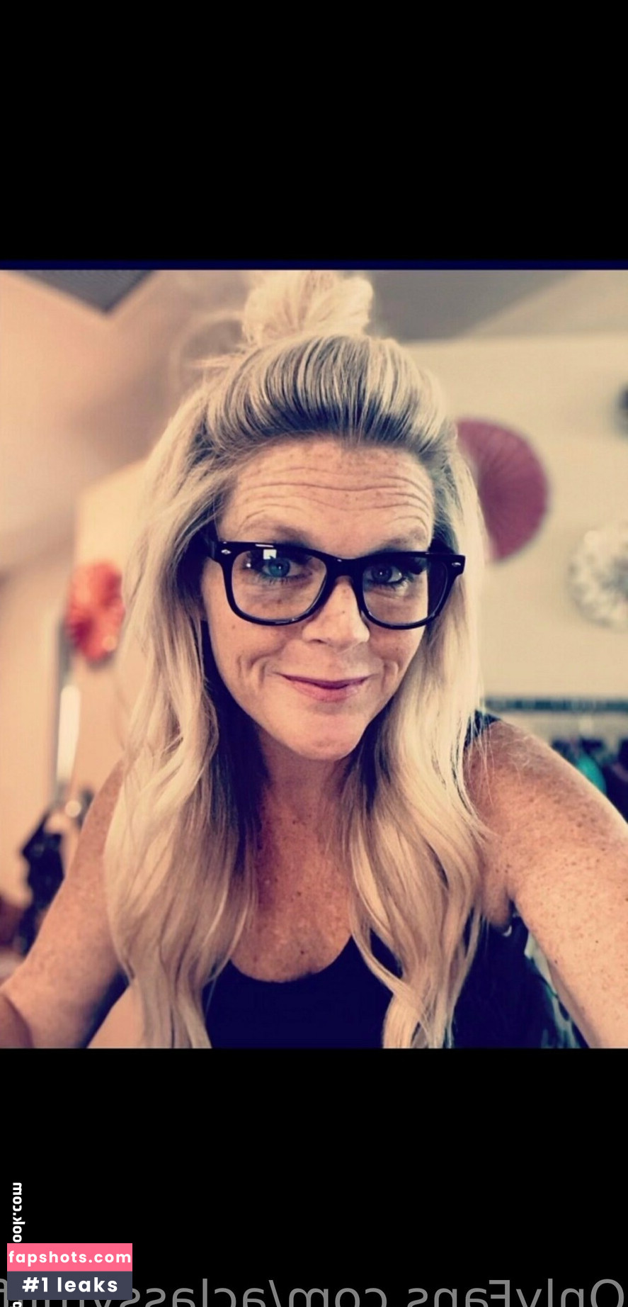 aclassymilf gallery photo #17