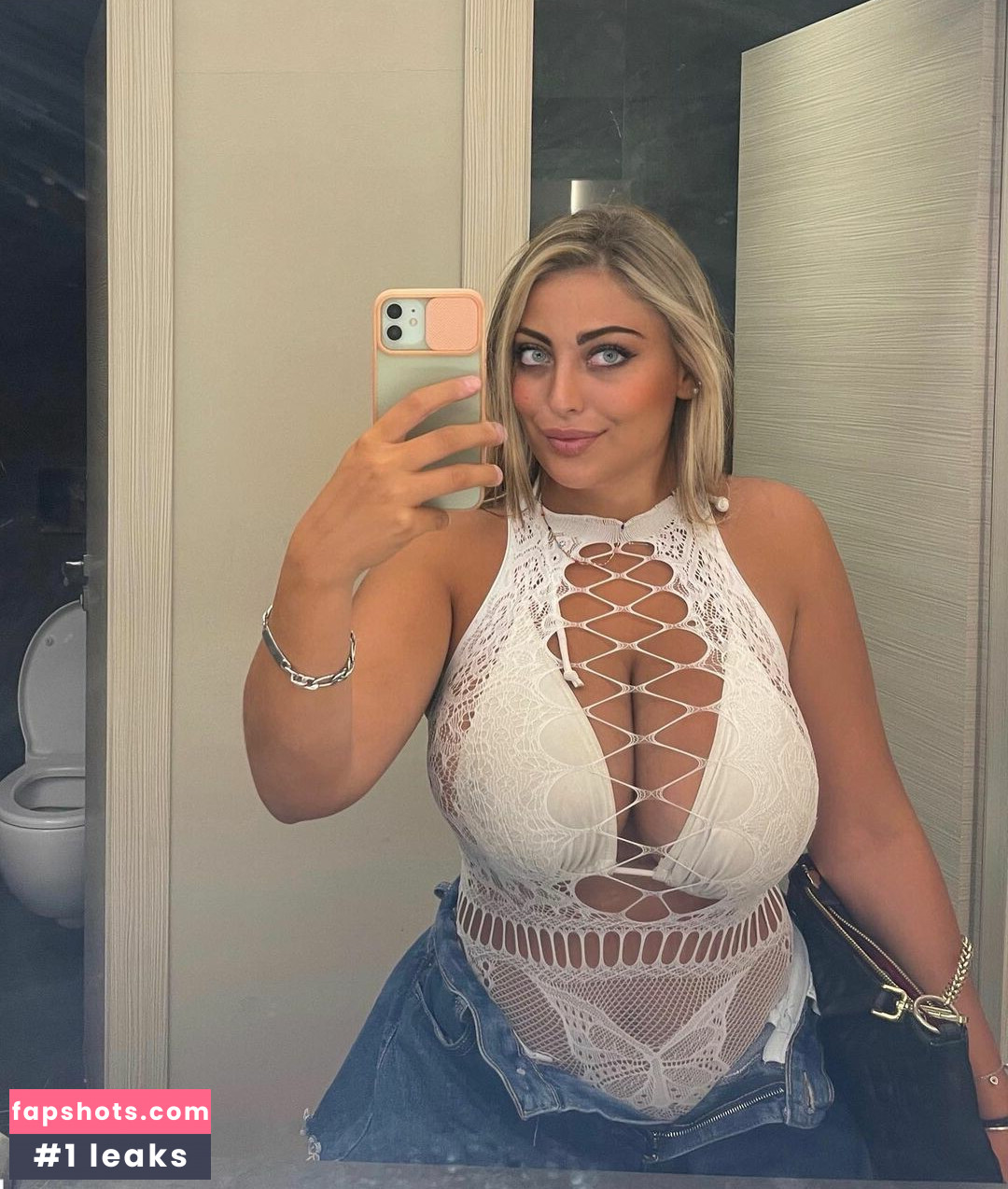 Acqua In Bocca Nude Leaks OnlyFans Photos #29 - LeakJerk