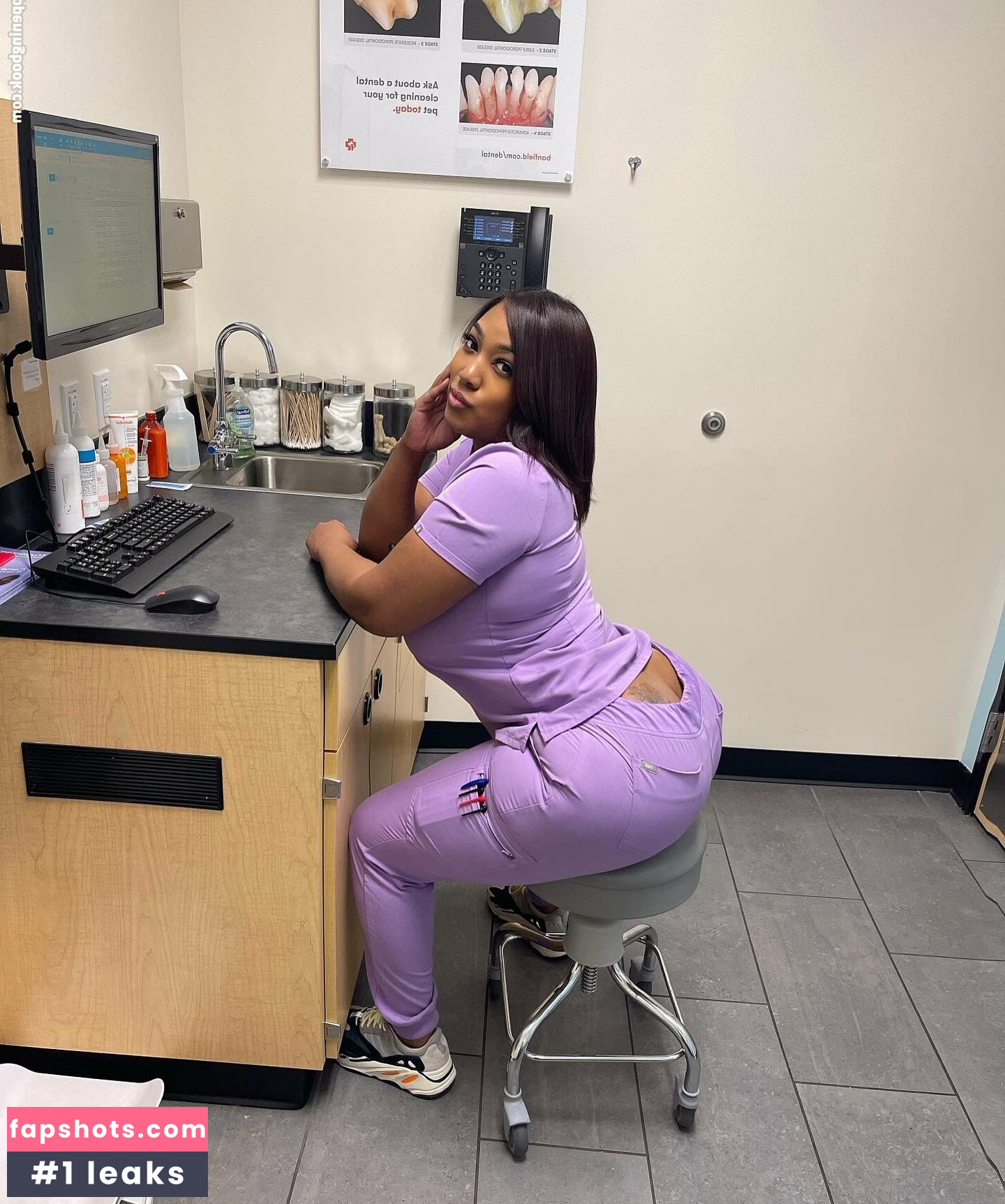 ActingLightskin gallery photo #9