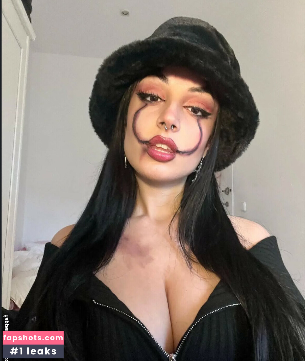 Ada Lombardi gallery photo #15