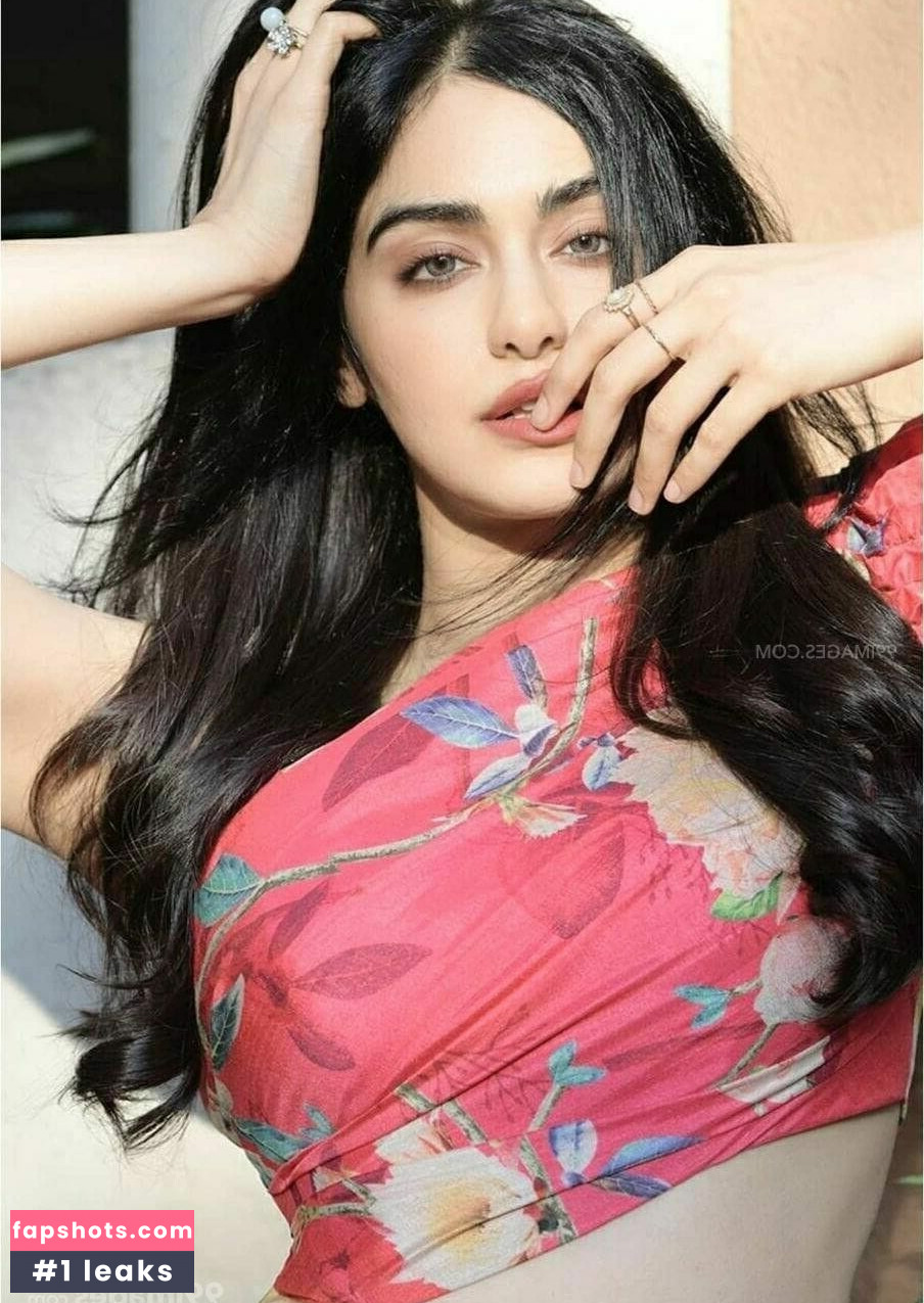 Adah Sharma gallery photo #20