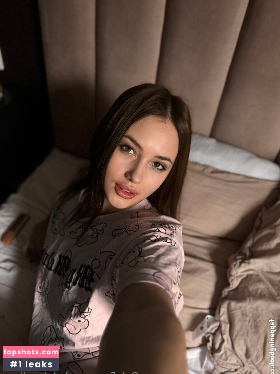 adalyn.diary gallery photo #42