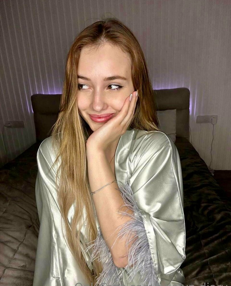 adalyn-diary Nude Leaks OnlyFans Photos #155 - Fapshots