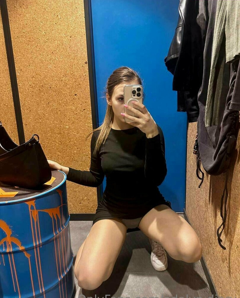 adalyn-diary Nude Leaks OnlyFans Photos #210 - Fapshots