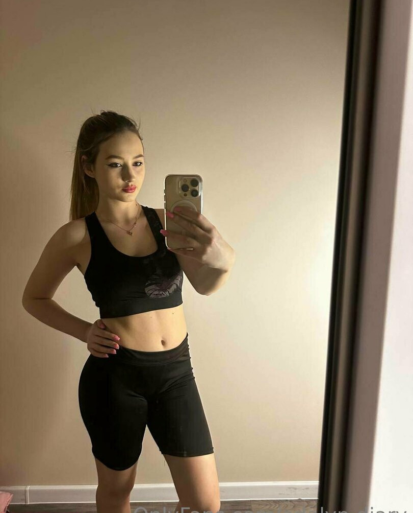 adalyn-diary Nude Leaks OnlyFans Photos #262 - Fapshots