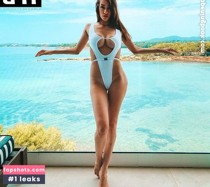 Adara Molinero gallery photo #24