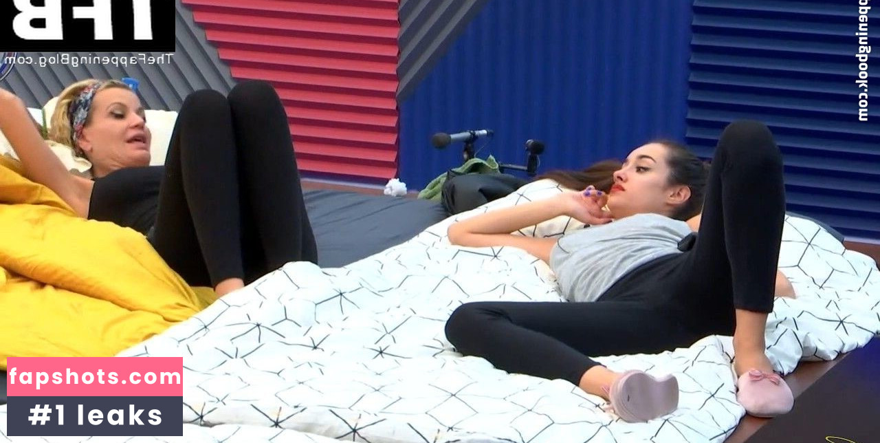 Adara Molinero gallery photo #37