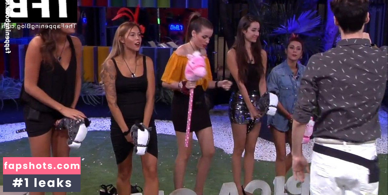 Adara Molinero gallery photo #47