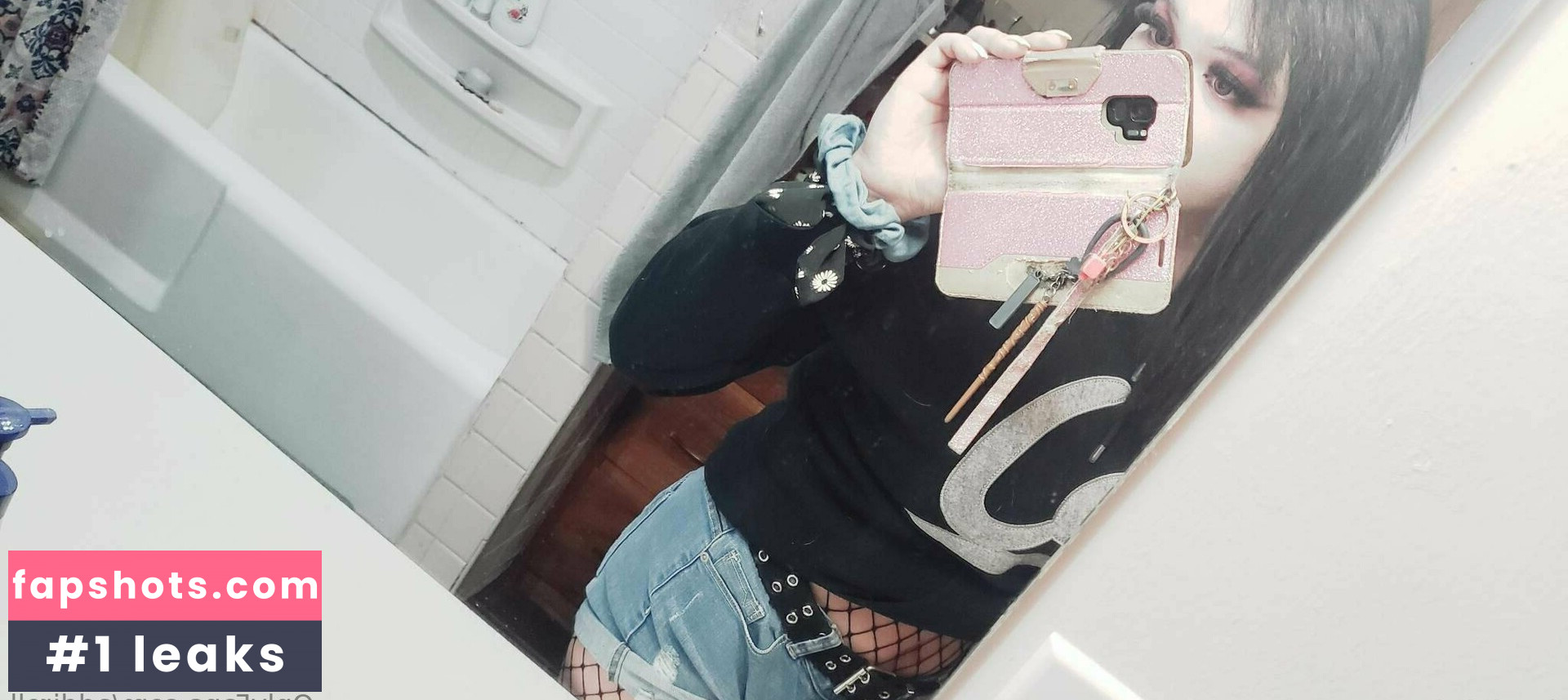 addiroll Nahé úniky fotek pouze od fanoušků #11 - Fapshots