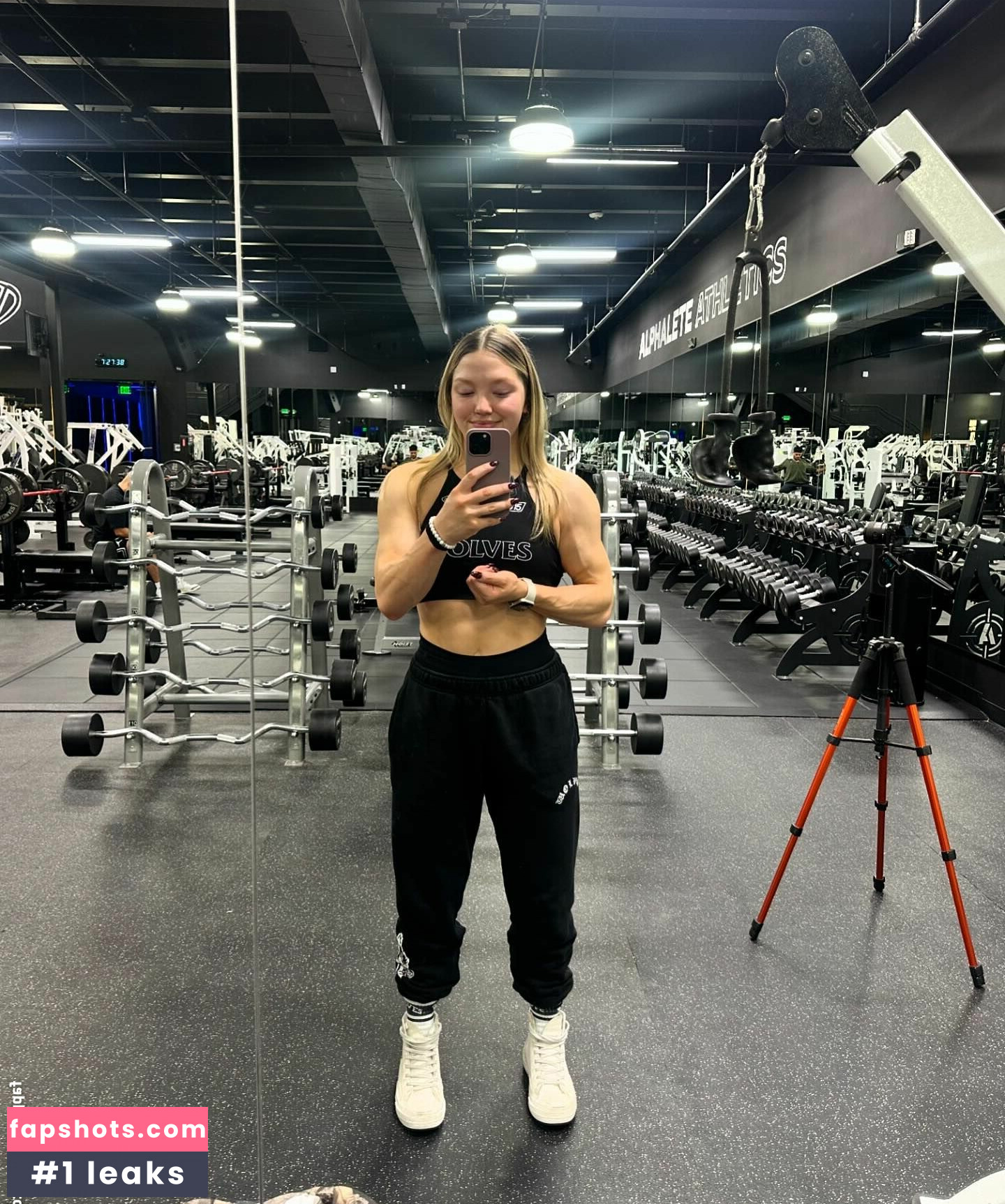 Addison Shields gallery photo #15