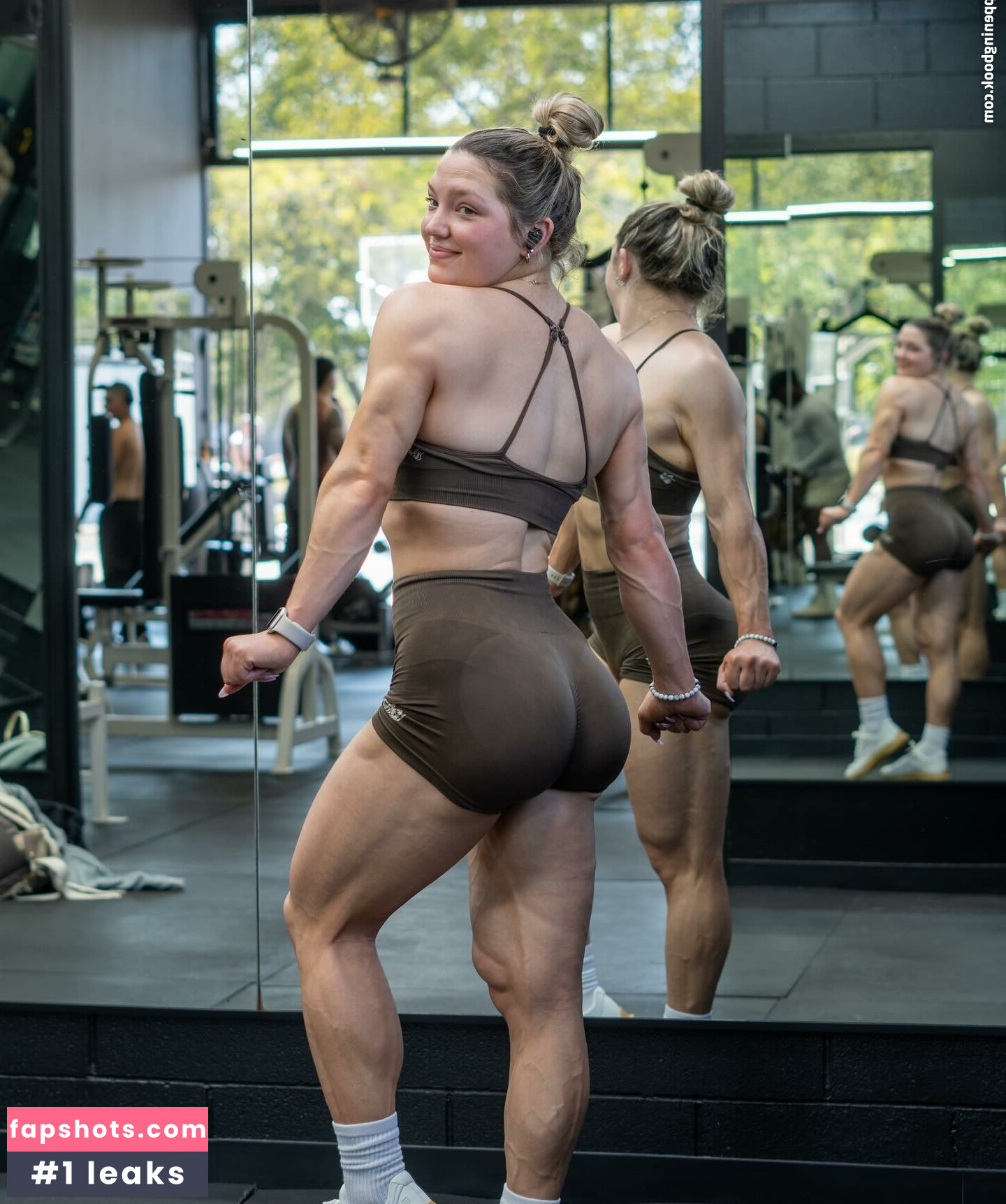 Addison Shields gallery photo #19