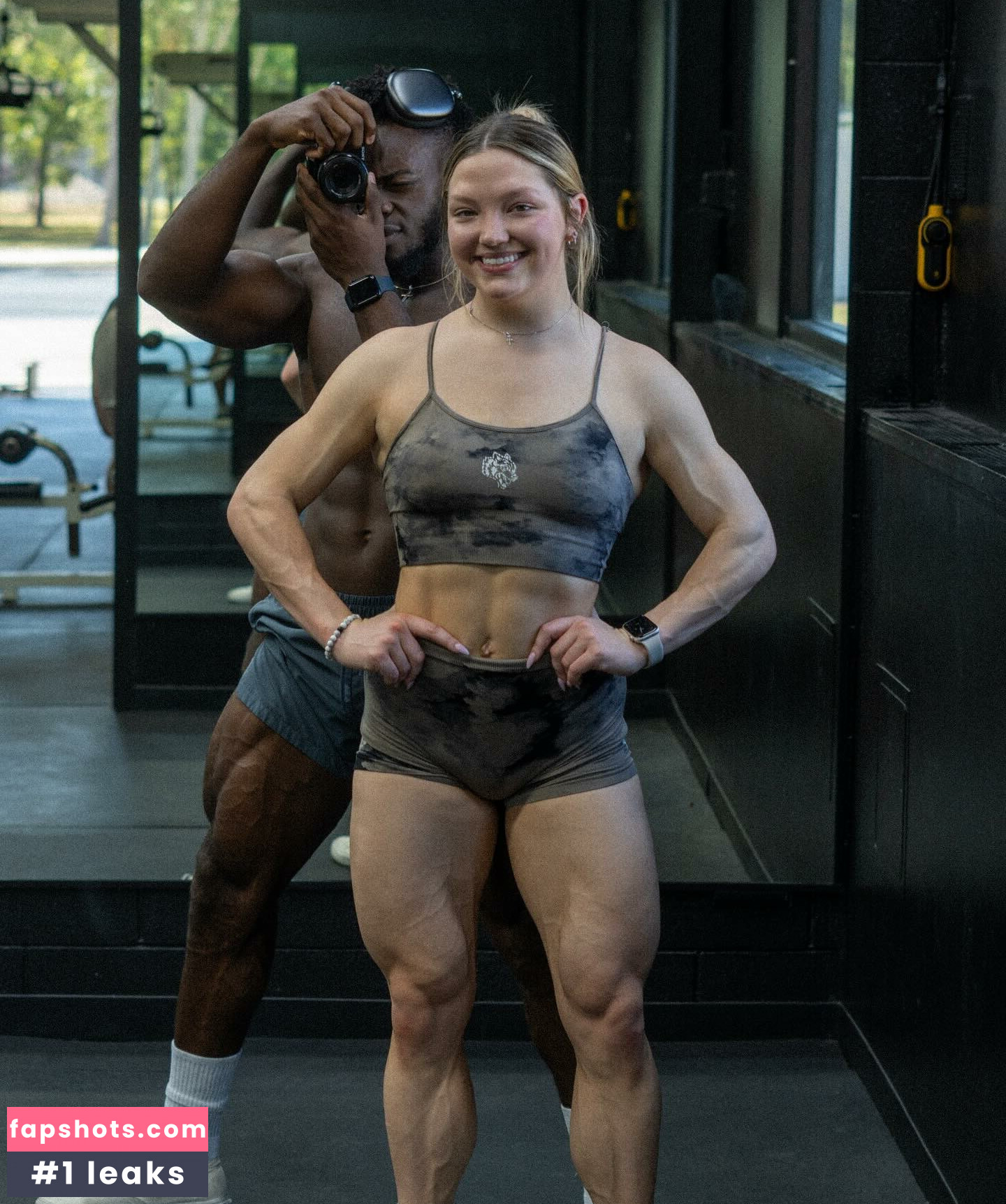 Addison Shields gallery photo #4