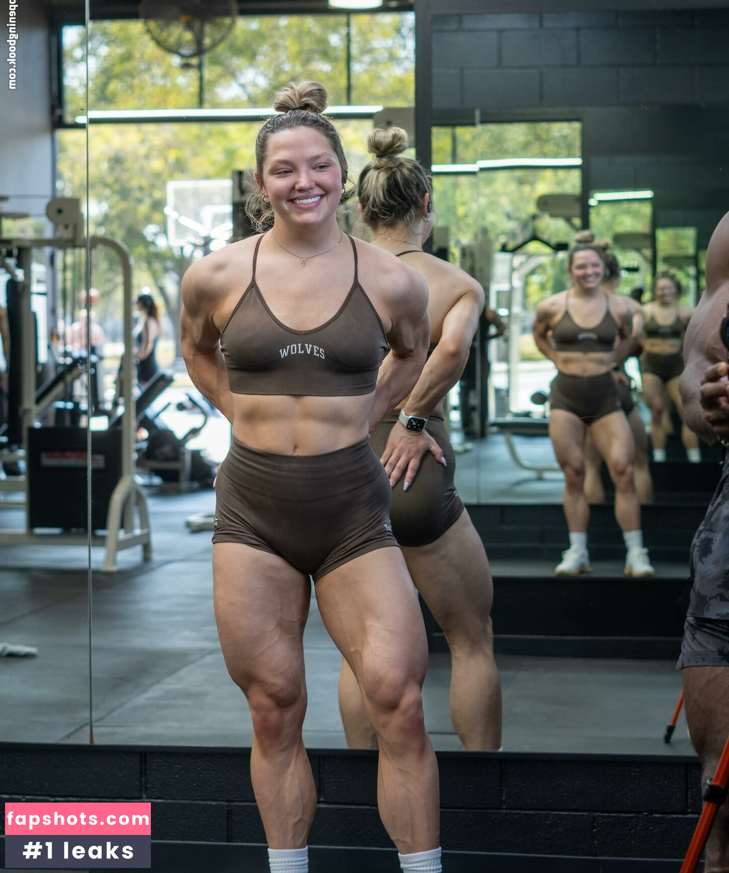 Addison Shields gallery photo #5