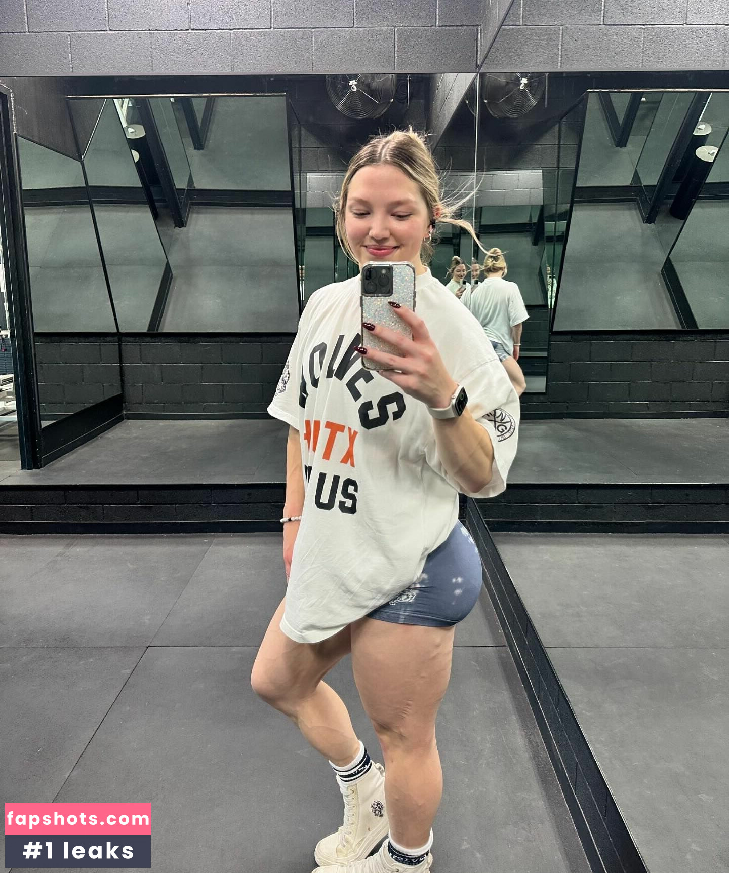 Addison Shields gallery photo #7