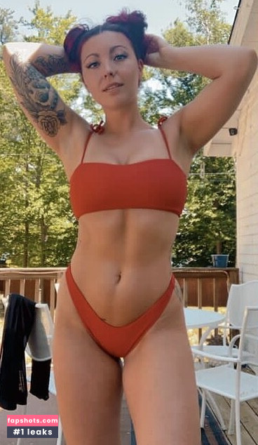 Addisonhollyfit gallery photo #2