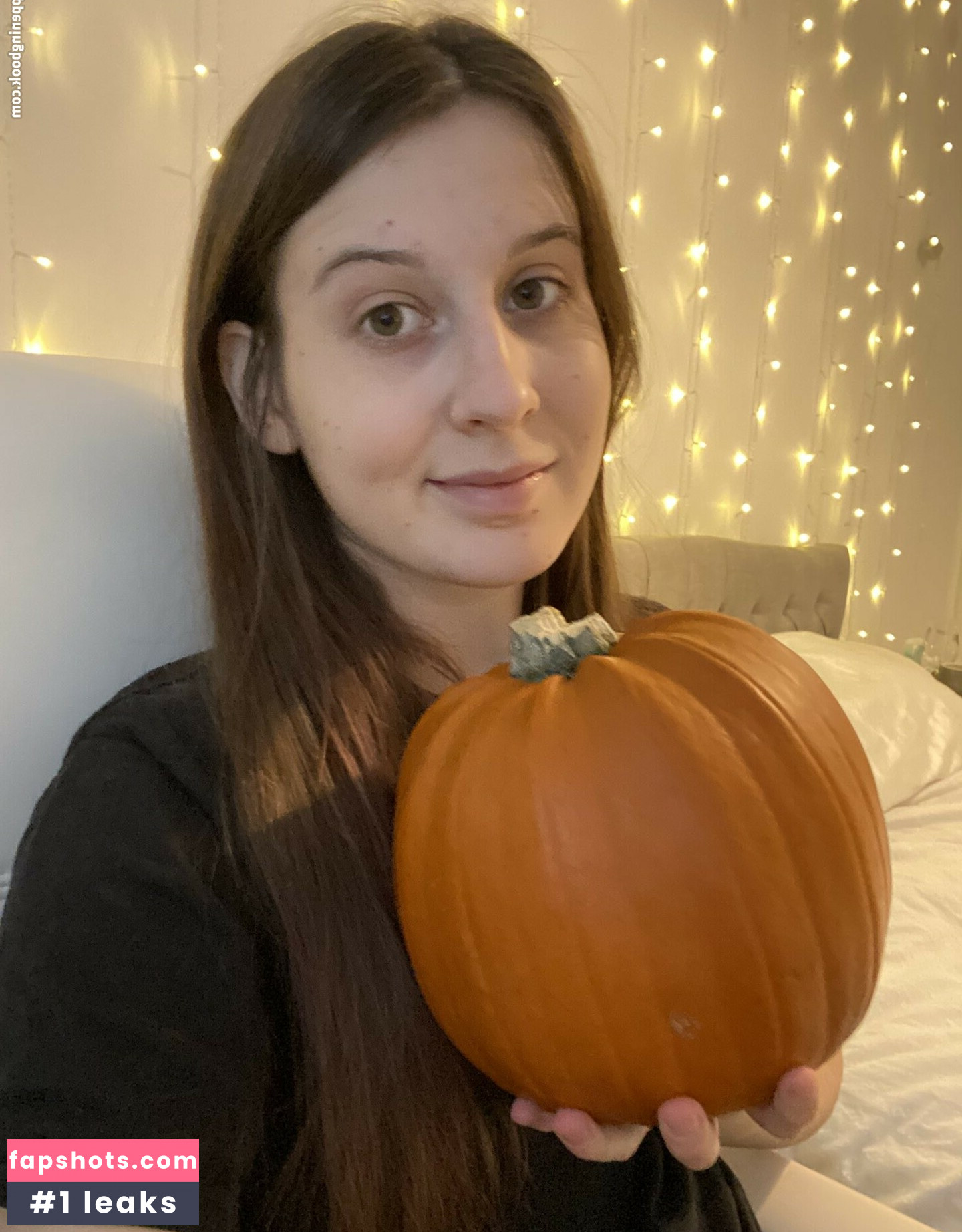 Adele Cooper gallery photo #19