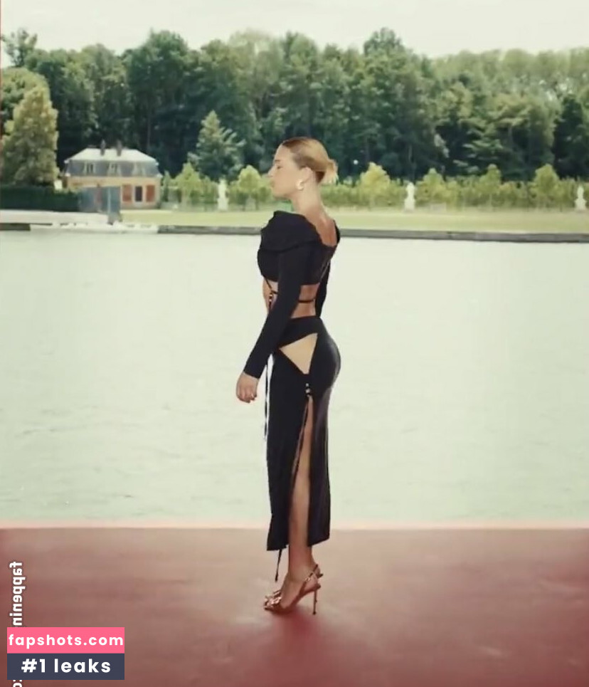 Adèle Exarchopoulos gallery photo #67