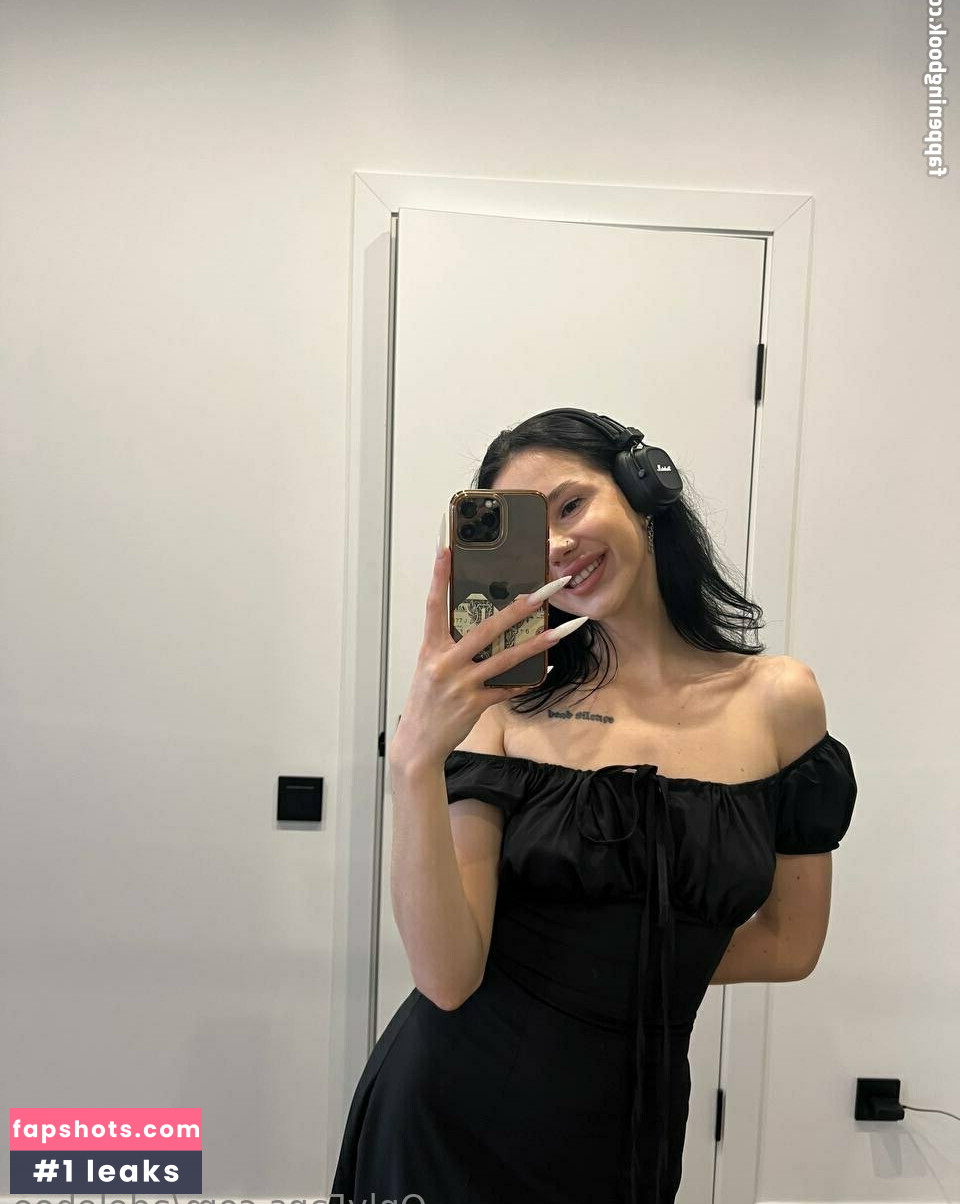 adelebee gallery photo #41