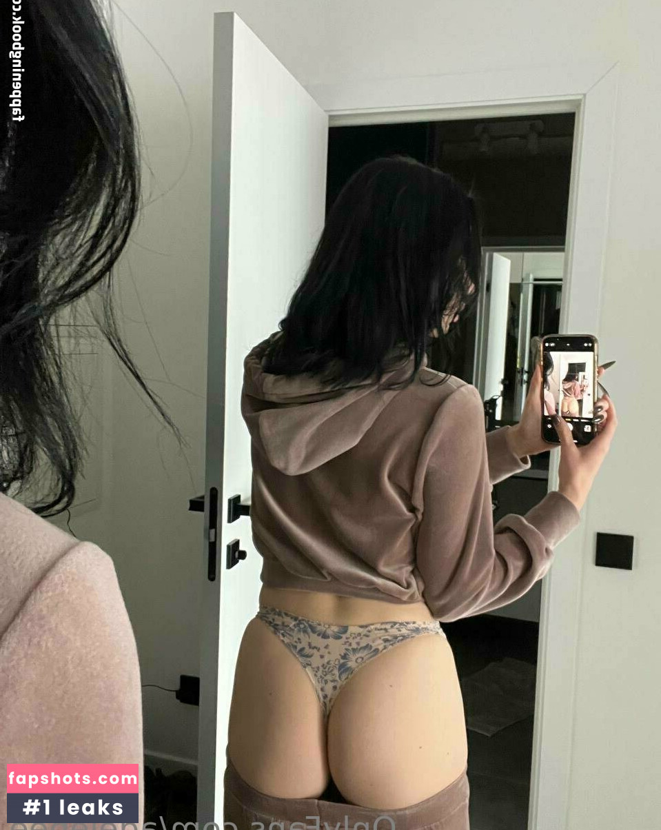 adelebee gallery photo #52