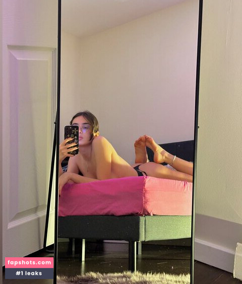 AdeleMoor Nude Leaks OnlyFans - Fapshots