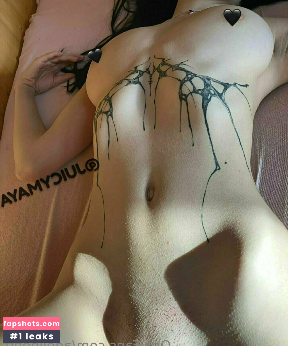 adelinefitt nude babe gallery