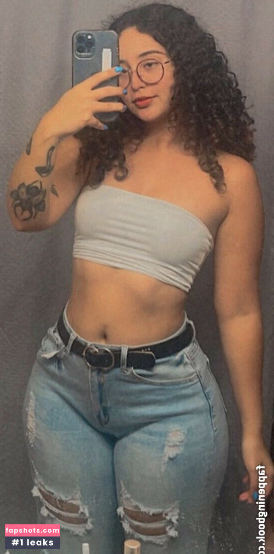 Adianellys Diaz gallery photo #4