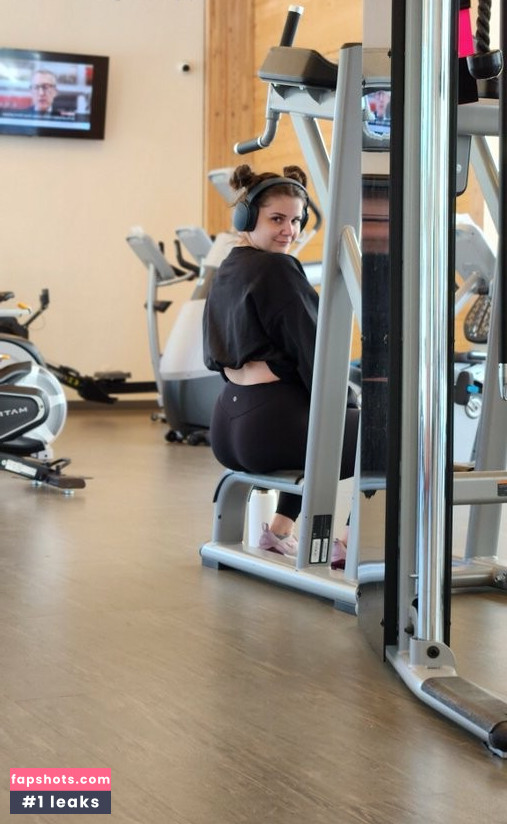 Adora_Amour gallery photo #20