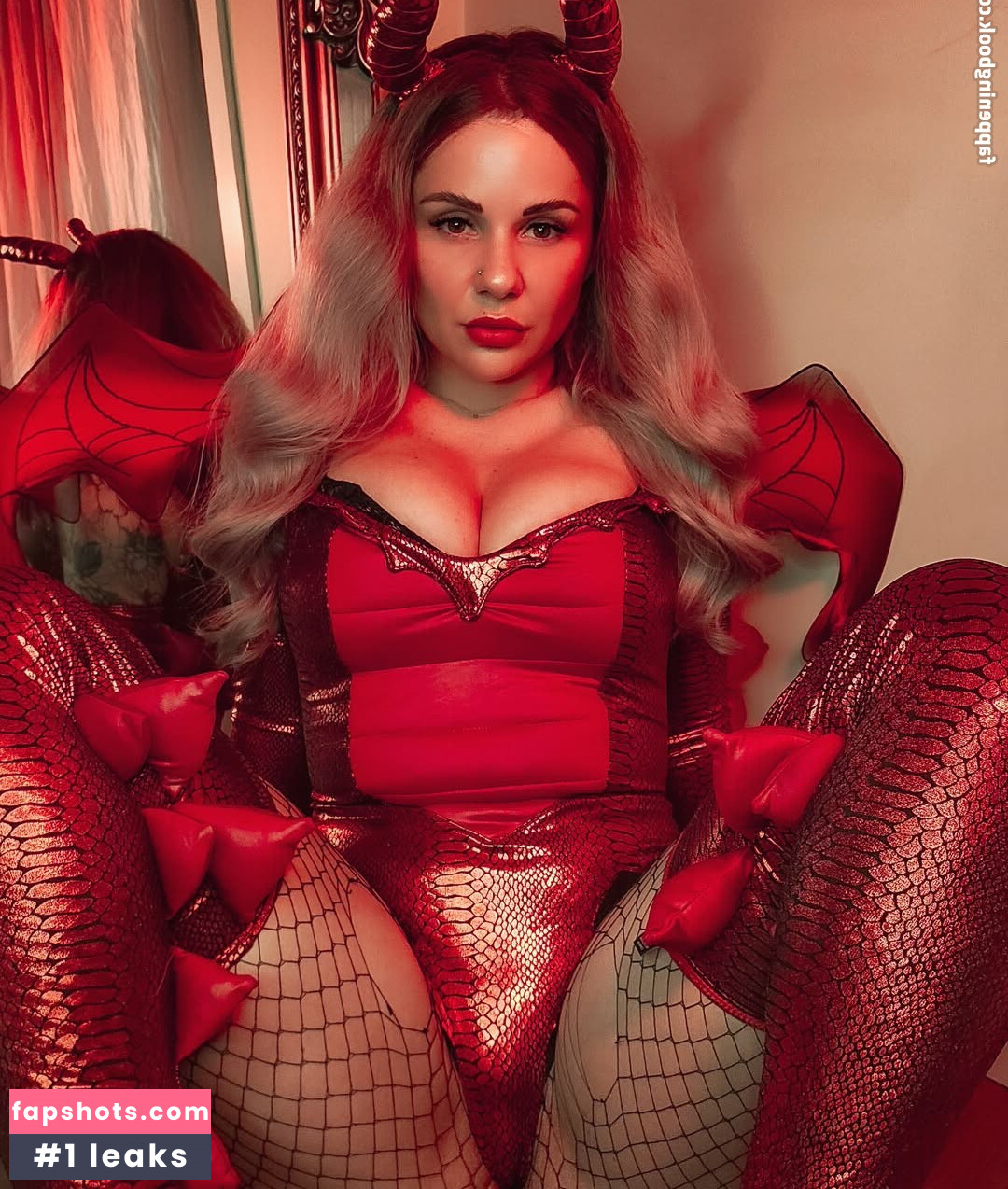 Adora_Amour gallery photo #21