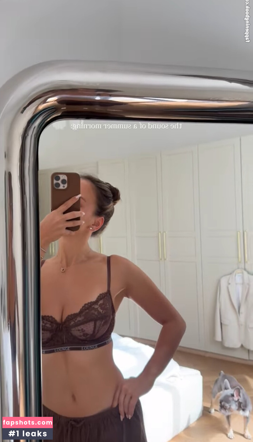 Adorable Caro gallery photo #7