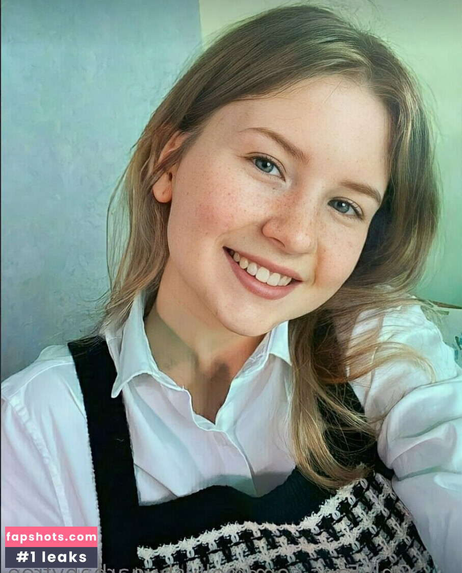 adorable_cassie gallery photo #31