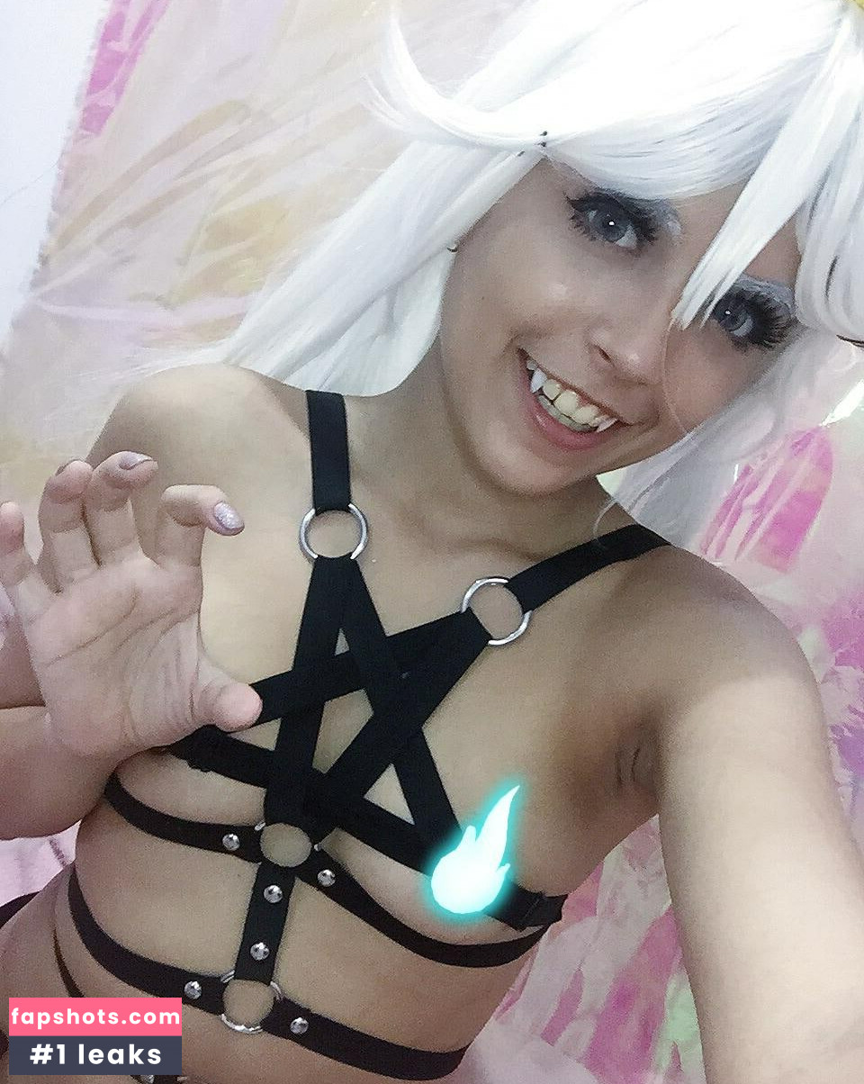 Adri_ch4n gallery photo #3